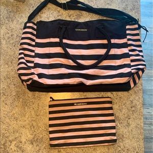 Victoria secret weekend bag